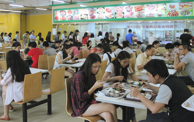 感恩回饋美食節,美食在食堂，好吃在金筷子